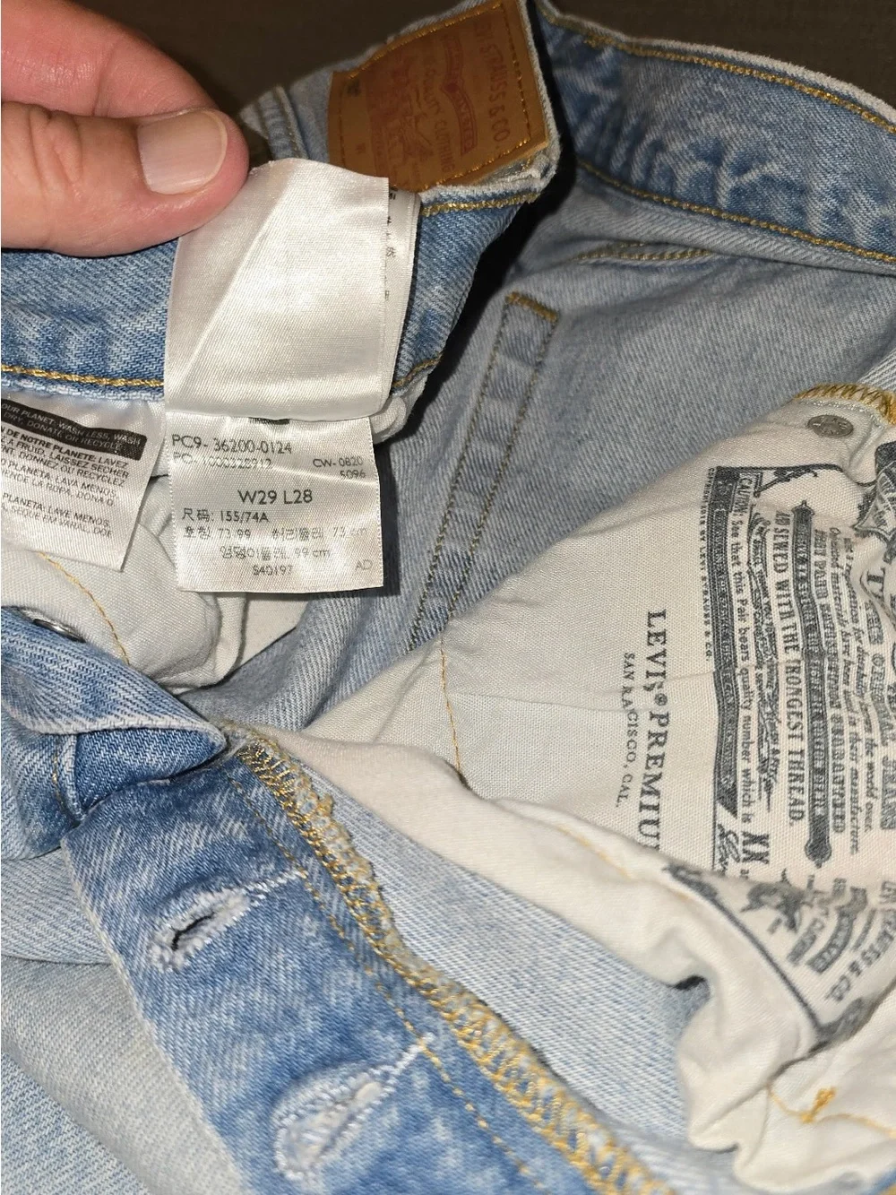 Levi's Men's Straight Light Wash Denim Jeans